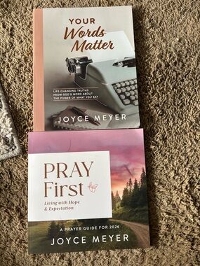 Joyce Meyer 'Your Words Matter' & 'Pray First' Book Set - Pink/Peach Covers